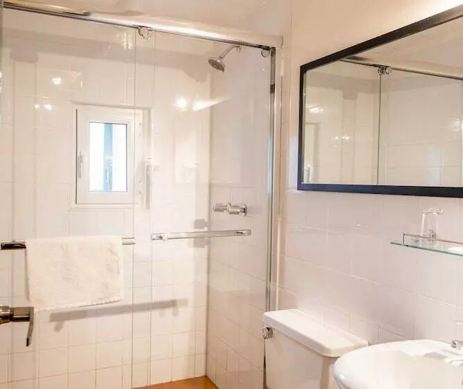 Hostal Corihuasi