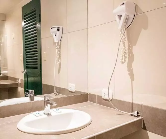 Hostal Corihuasi