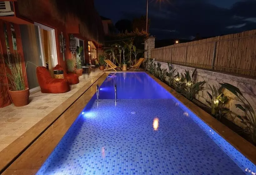 Hotelli Bambu Alacati