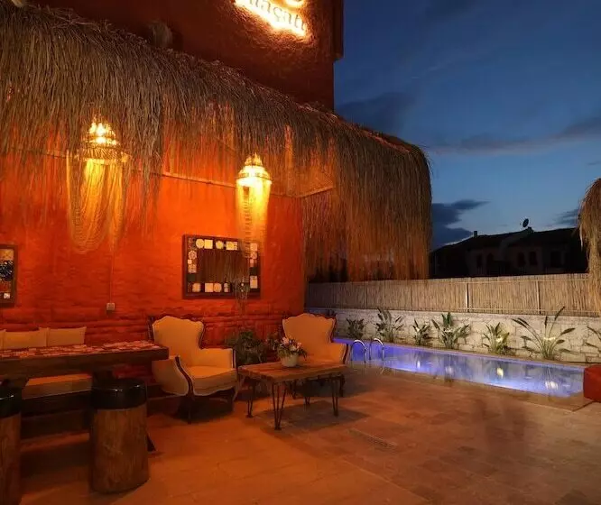 Hotelli Bambu Alacati