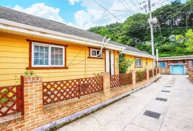 Hotelli Boeun Songnisan Sujeong Pension