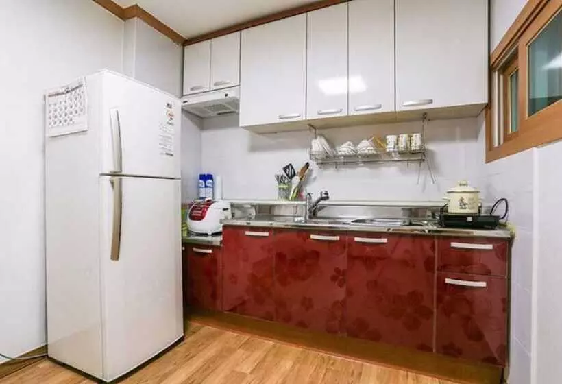 Hotelli Boeun Songnisan Sujeong Pension