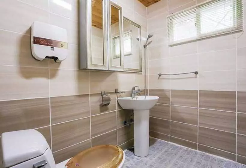 Hotelli Boeun Songnisan Sujeong Pension