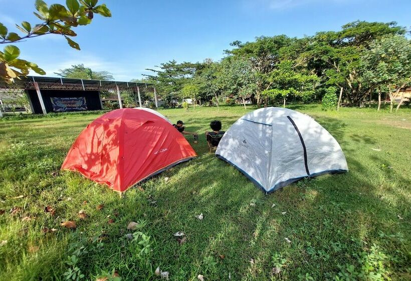 בית מלון כפרי Camping Ground Kalakijo Vilange