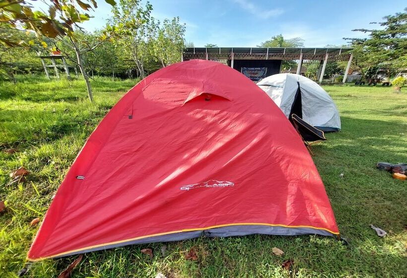 בית מלון כפרי Camping Ground Kalakijo Vilange