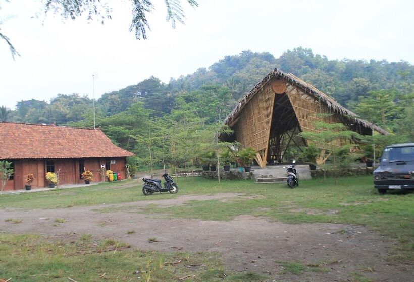 בית מלון כפרי Camping Ground Kalakijo Vilange