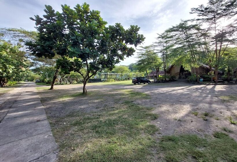 בית מלון כפרי Camping Ground Kalakijo Vilange