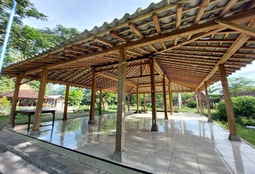 בית מלון כפרי Camping Ground Kalakijo Vilange