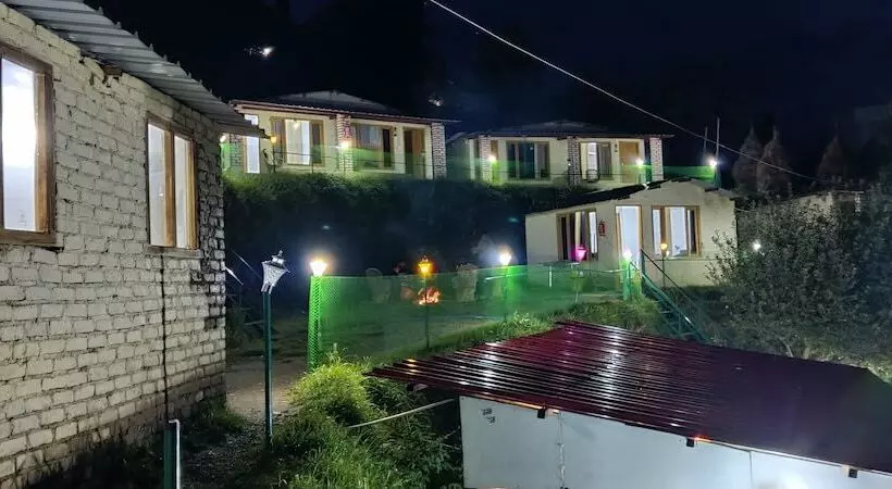 ホテル Cosmo Cottages