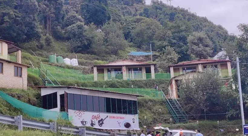 ホテル Cosmo Cottages