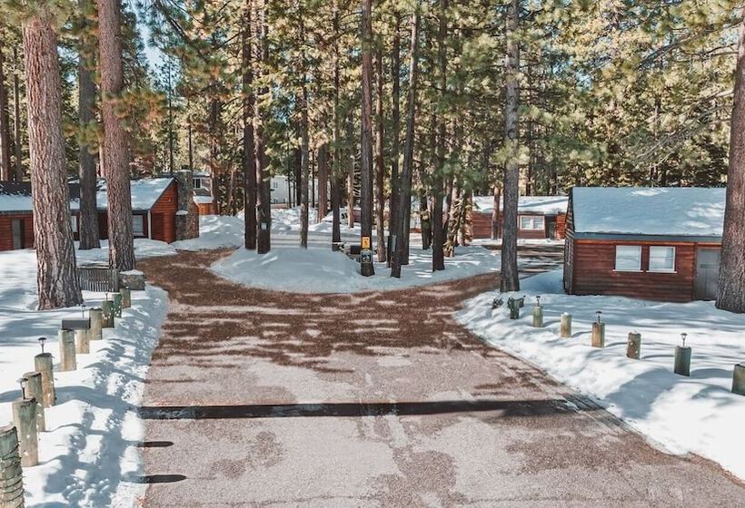 فندق Emerald Bay Village