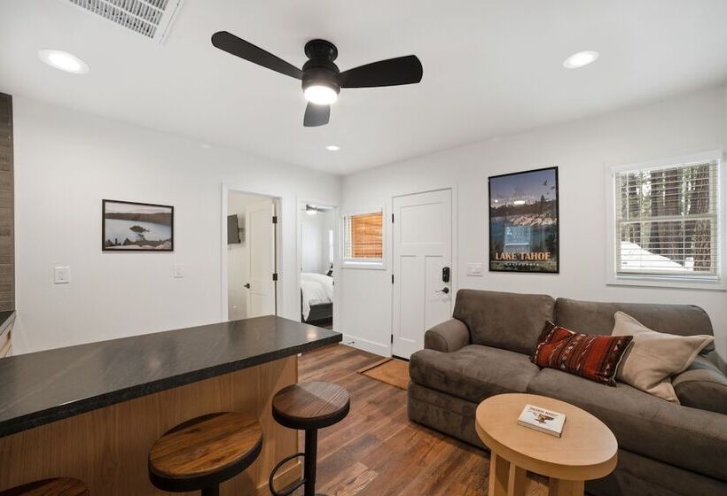 فندق Emerald Bay Village