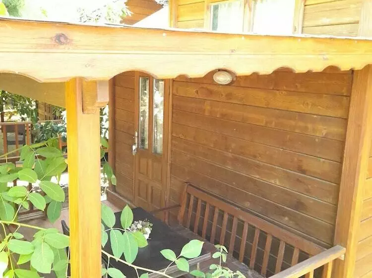 ホテル Endemik Bungalov