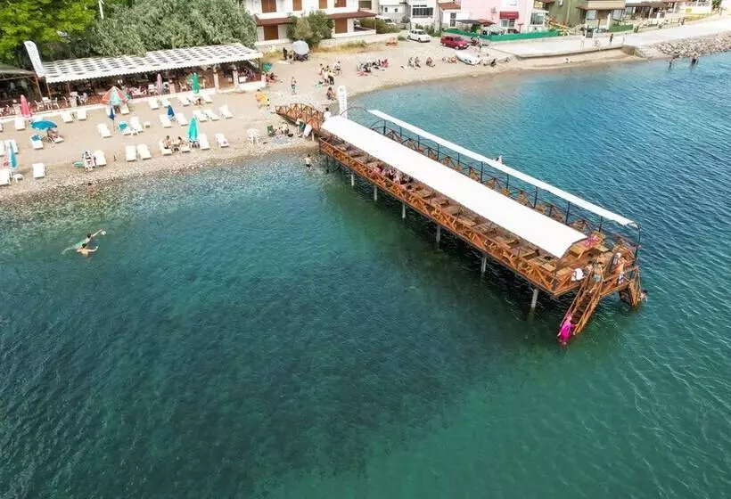 ホテル Endemik Bungalov