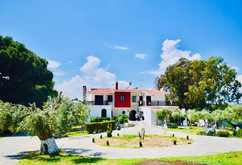 בית מלון כפרי Kari