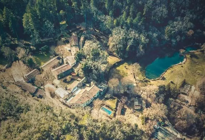 Hotelli Montrieux Le Hameau