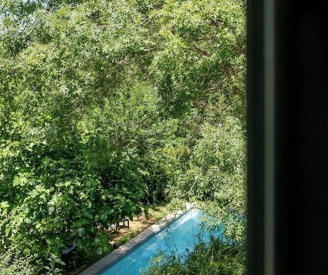 فندق Montrieux Le Hameau