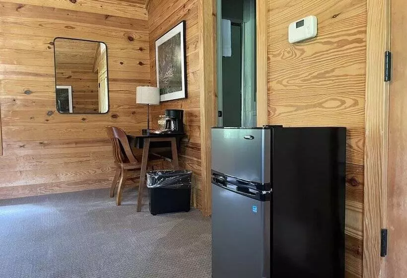 ホテル Scrappin Valley Lodge