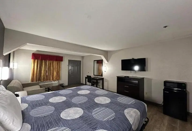 ホテル Speedway Inn & Suites