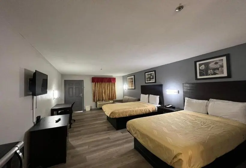 ホテル Speedway Inn & Suites