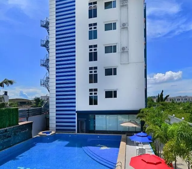 Hotelli T Shine Resort And Spa