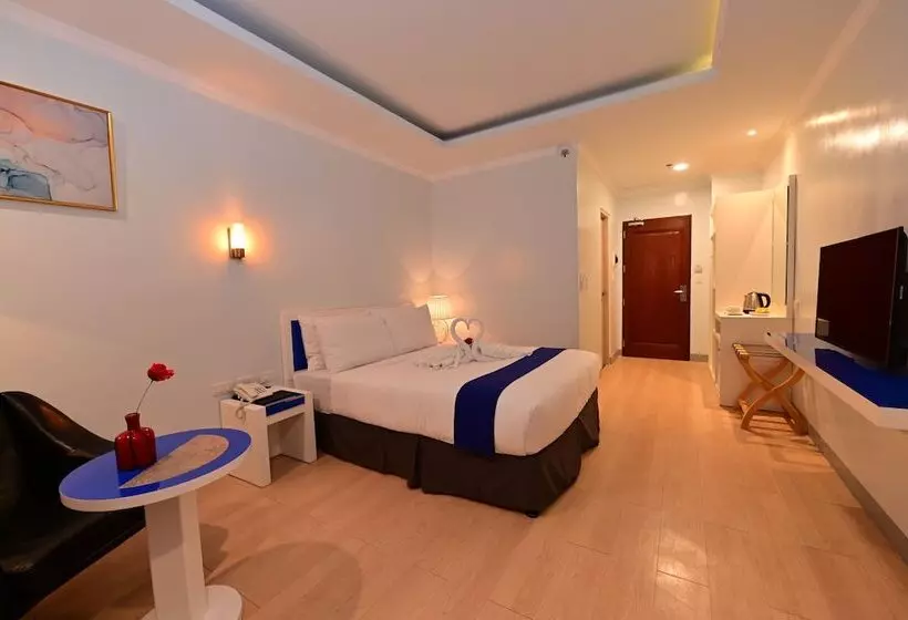 Hotelli T Shine Resort And Spa