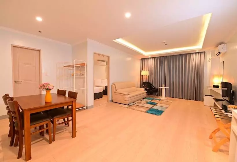 Hotelli T Shine Resort And Spa