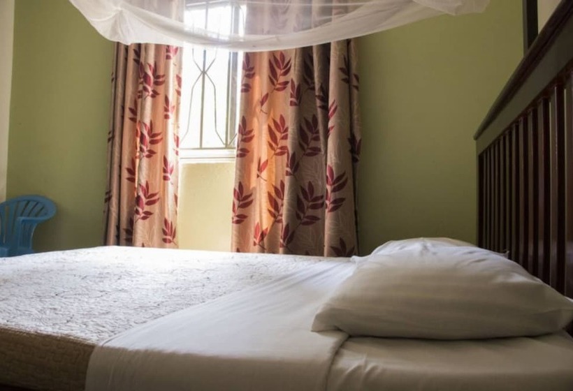 هتل Turaco Intercounty Resort