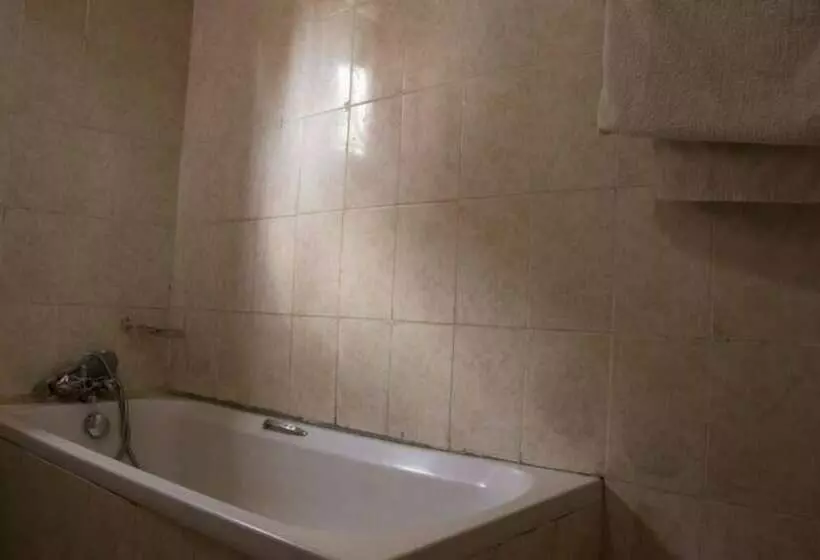 هتل Turaco Intercounty Resort