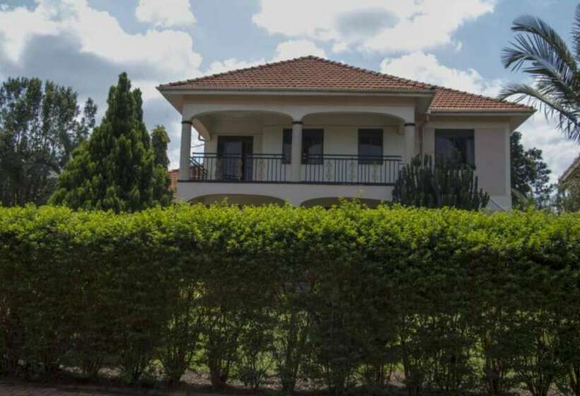 هتل Turaco Intercounty Resort