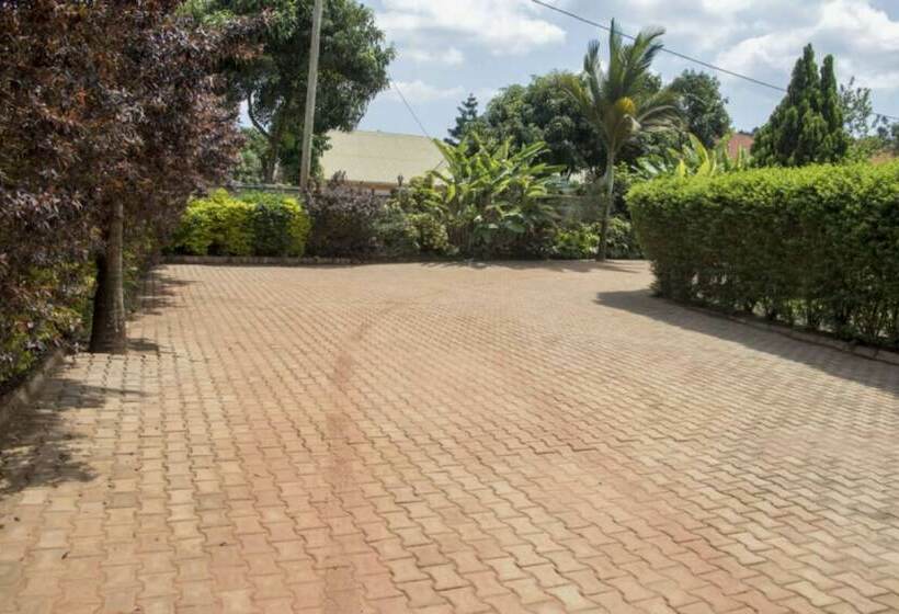 هتل Turaco Intercounty Resort