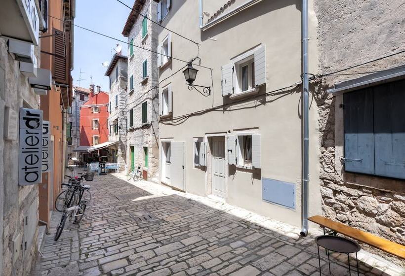 ペンション Calnova Suites