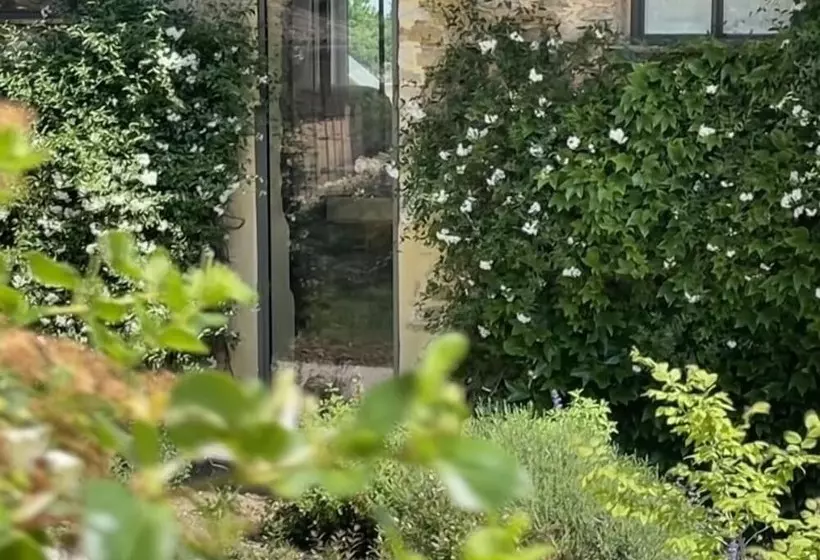 Majatalo Maison Bellamant