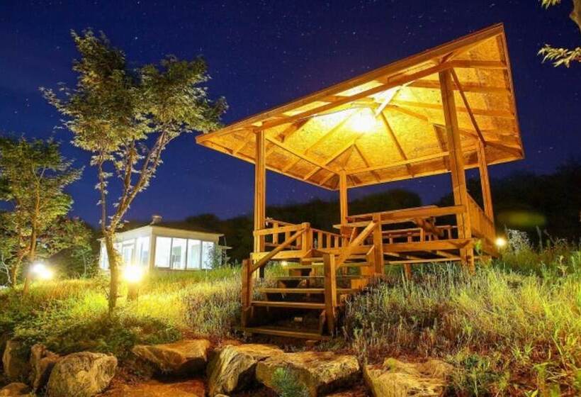 Taean Lemon Treen Pension