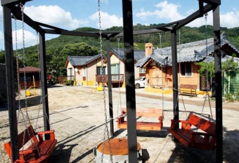 Yangpyeong Seohu Eco Village Pension