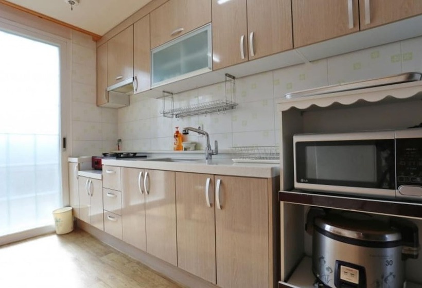 Yangpyeong Seohu Eco Village Pension