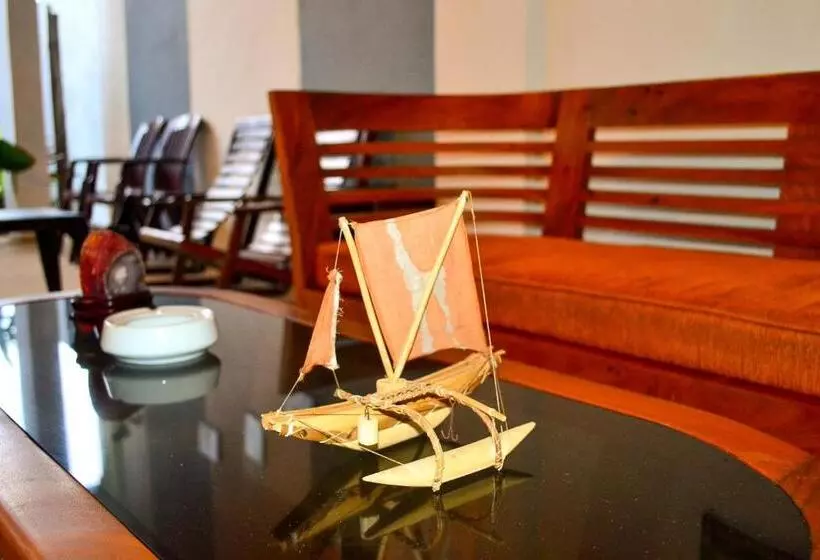 Auberge Hôtelière Marine Tourist Guest House At Negombo Beach