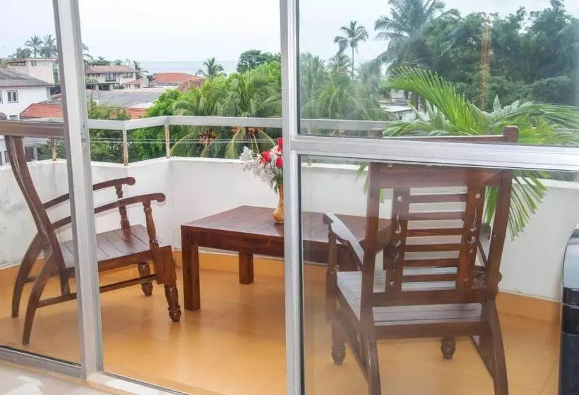 Auberge Hôtelière Marine Tourist Guest House At Negombo Beach