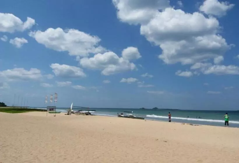 Auberge Hôtelière Marine Tourist Guest House At Negombo Beach
