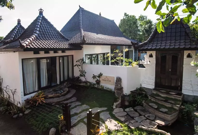 Ambary House Gili Trawangan 2 Br Private Villa, Pool