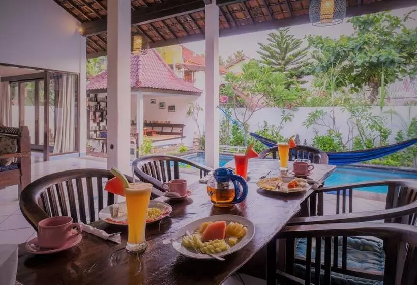 Ambary House Gili Trawangan 2 Br Private Villa, Pool
