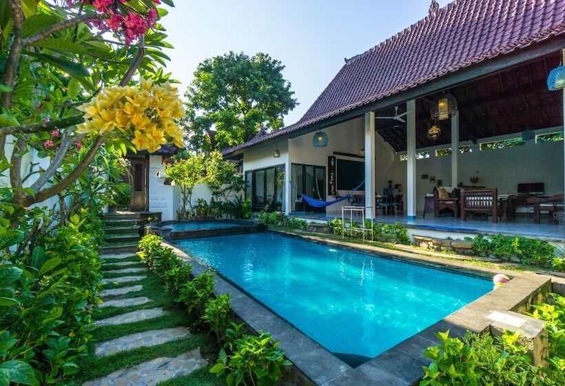Ambary House Gili Trawangan  2 Br Private Villa, Pool
