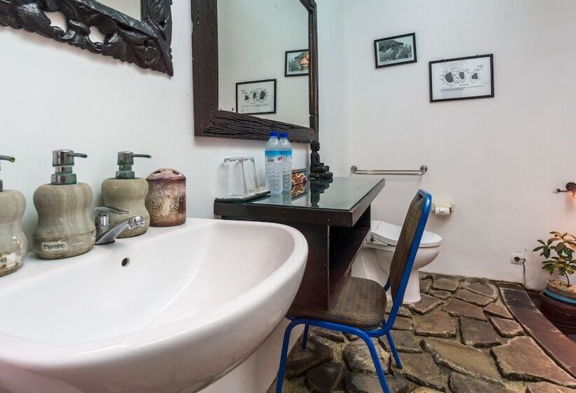 Ambary House Gili Trawangan  2 Br Private Villa, Pool