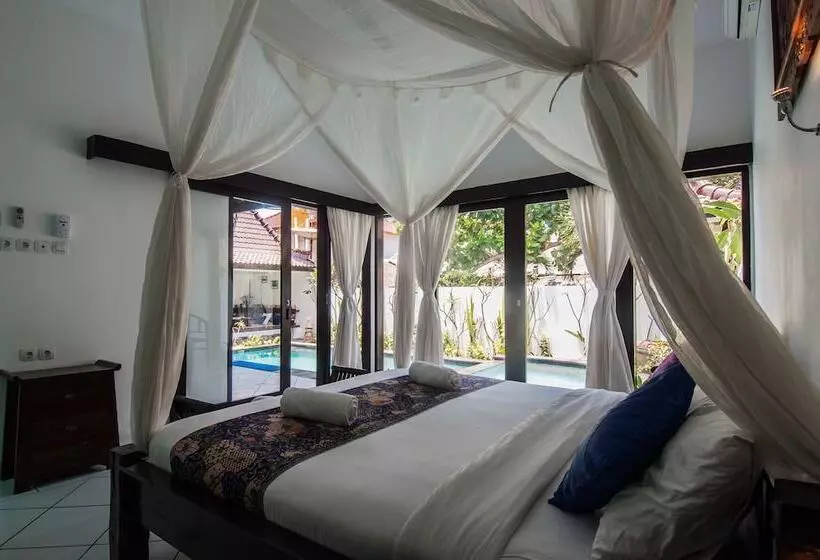 Ambary House Gili Trawangan 2 Br Private Villa, Pool