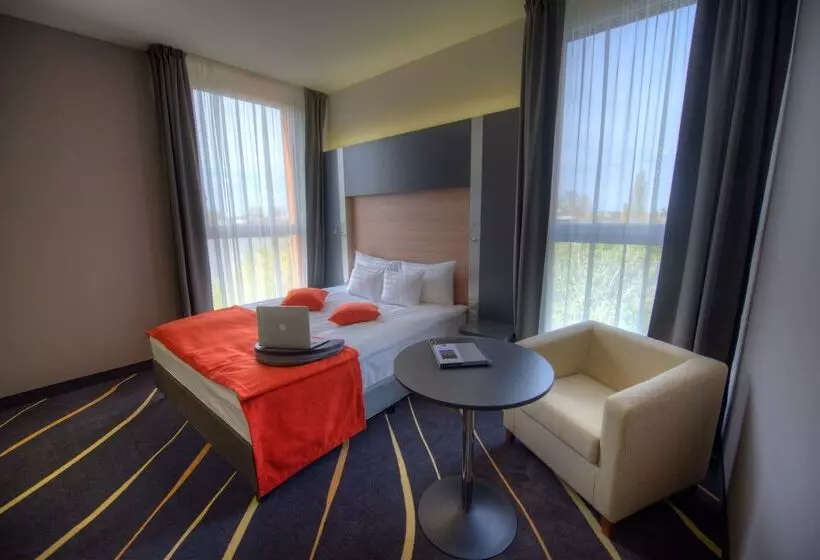 酒店 Best Western Plus Lakeside