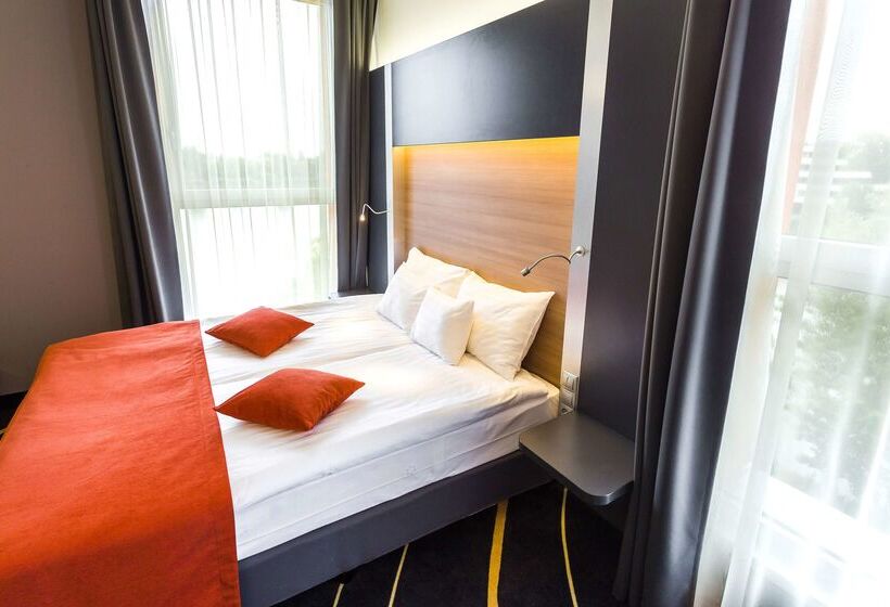 فندق Best Western Plus Lakeside