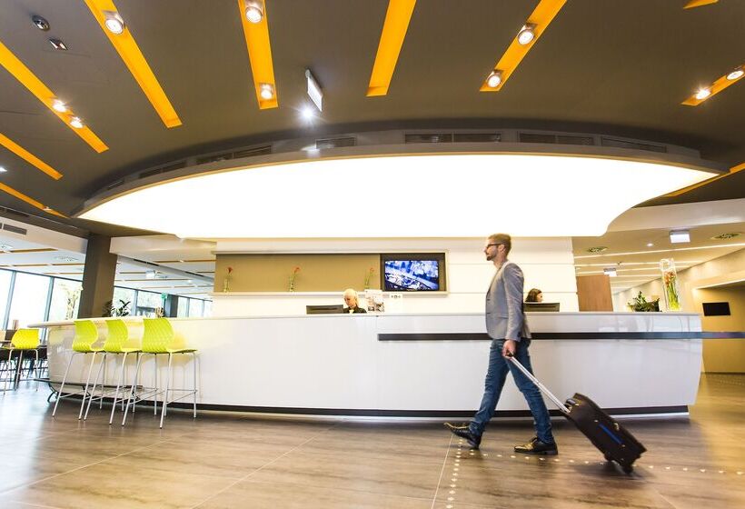 فندق Best Western Plus Lakeside