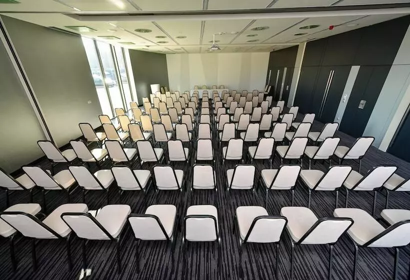 酒店 Best Western Plus Lakeside