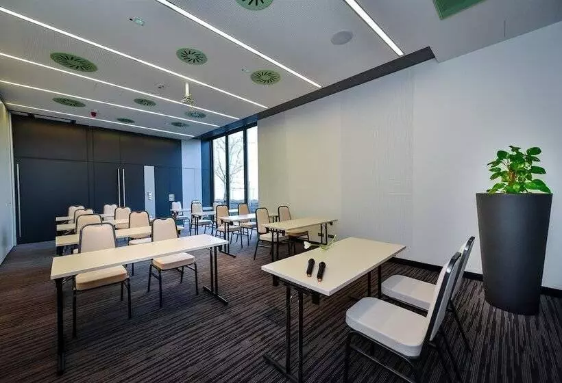 酒店 Best Western Plus Lakeside