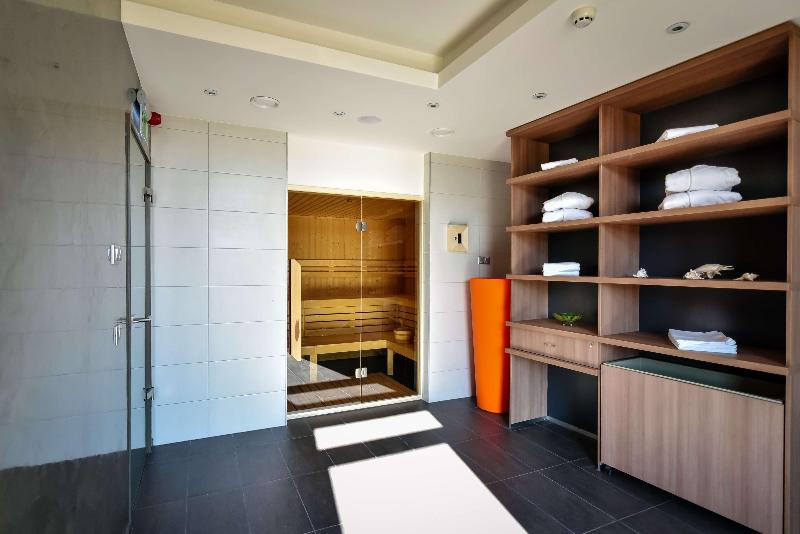 فندق Best Western Plus Lakeside